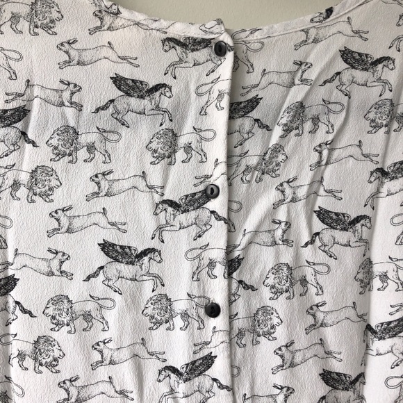 Worn once H&M animal print blouse - Picture 4 of 4